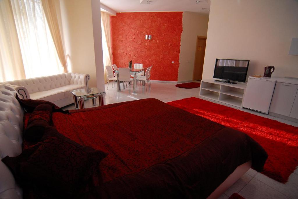 Coliseum Hotel Khmelʼnytsʼkyy Kamer foto